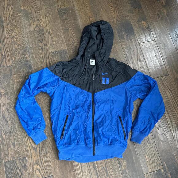 Nike Women's Blue and Multi Jacket - Picture 1 of 3